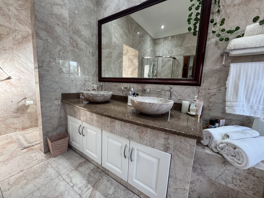 4 Bedroom Property for Sale in Wilkoppies North West